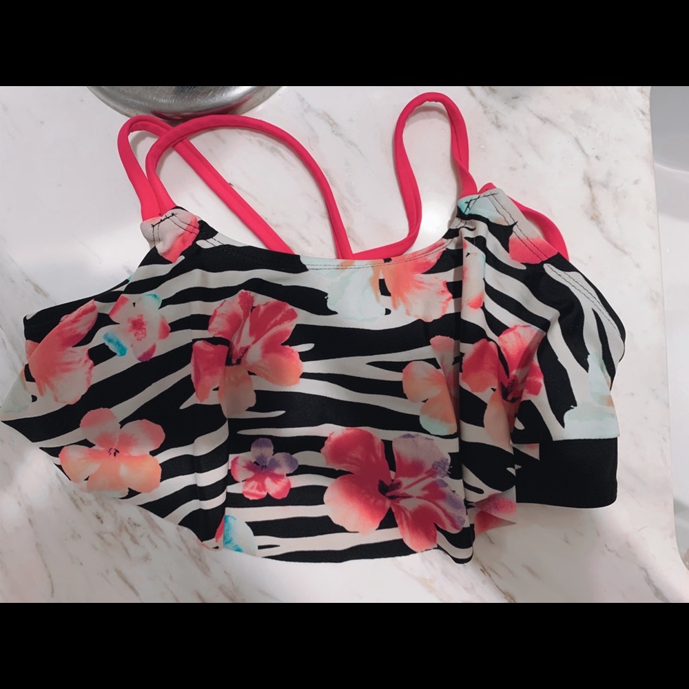 Bikini top for girls!